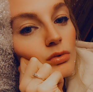 Meet your Posher, Erica m